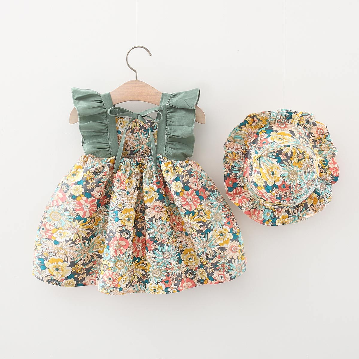 Mayoreo Vestido y gorro con estampado floral para niña pequeña Verde 12-18 M