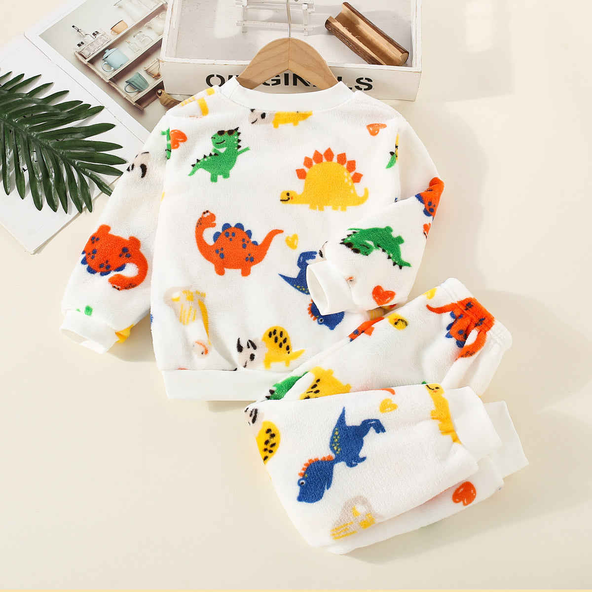 Mayoreo Conjunto de pijama de 2 piezas con top de manga larga y pantalones a juego con estampado de dinosaurio de franela para niños pequeños Blanco 18-24 M