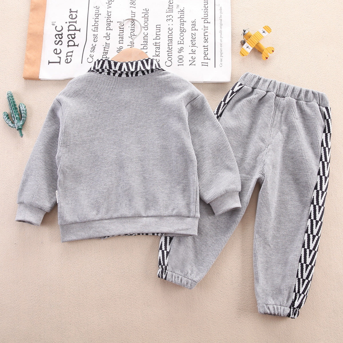 Mayoreo Suéter y pantalones fruncidos con bloque de color para niños pequeños gris 12-18 M