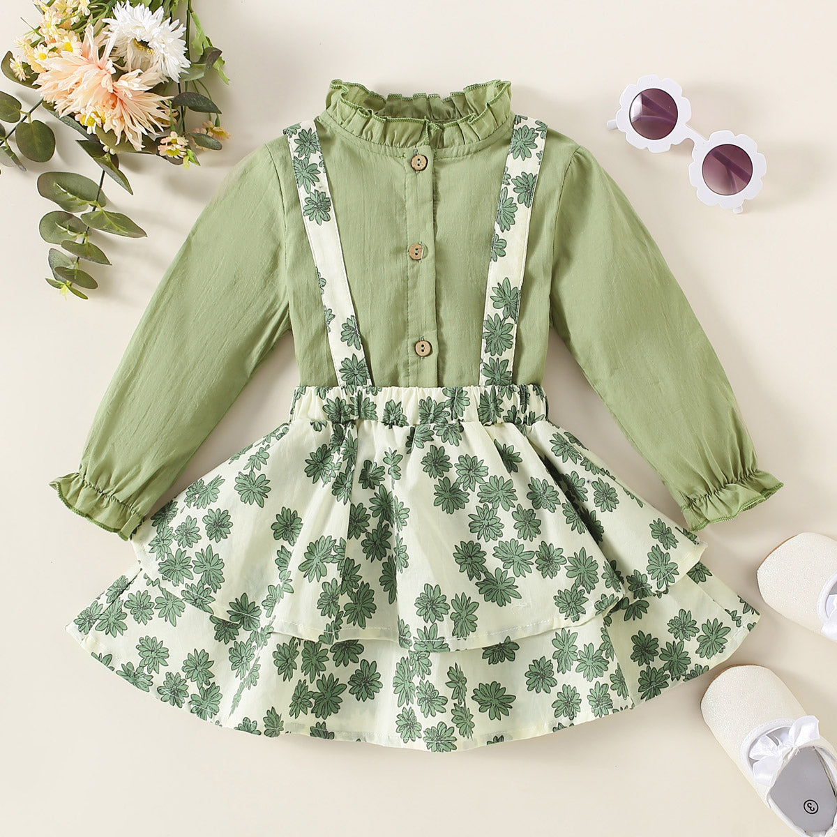 Mayoreo Blusa de manga con volantes y peto de color liso para bebé Falda floral Verde 3-6 M
