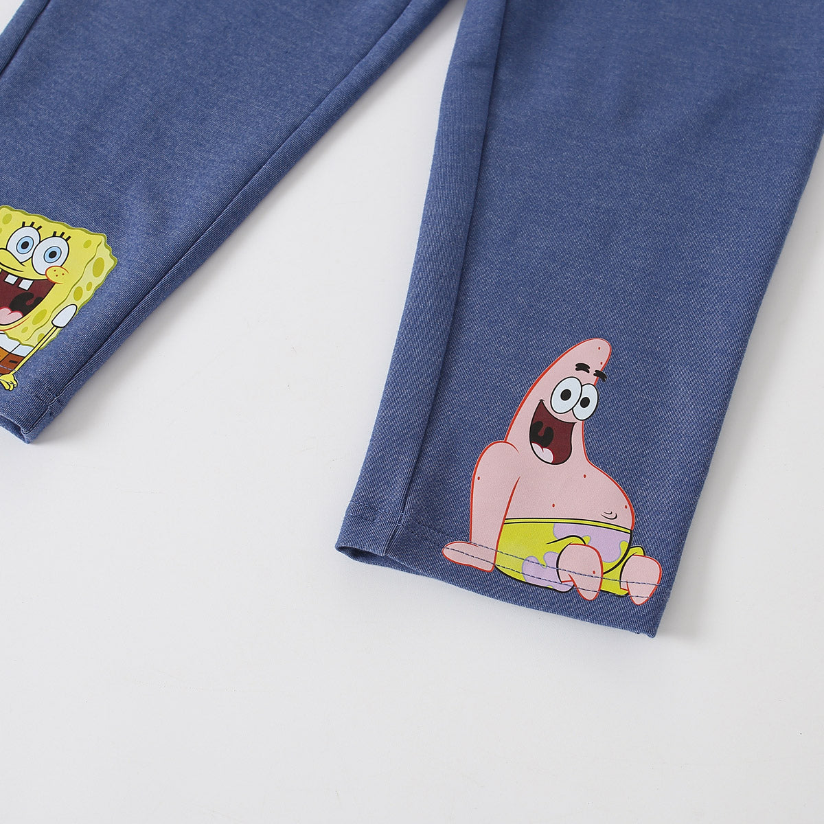 Mayoreo SpongeBob SquarePants × Camisa de manga larga deportiva violeta multicolor para niño pequeño y pantalones de color sólido